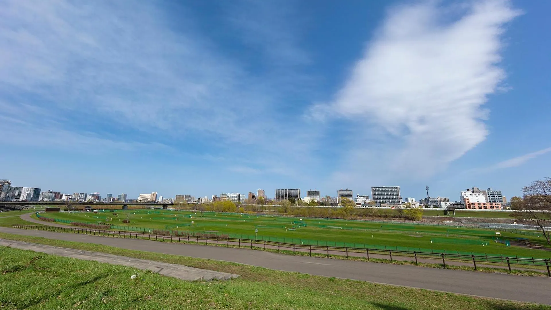 Appartamento Inove札幌中島公園 旧プレサント南8西1  Sapporo